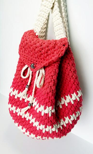 How to Crochet Backpack-back3-jpg