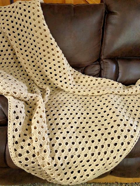 Classically Simple Shell Blanket-blanket3-jpg