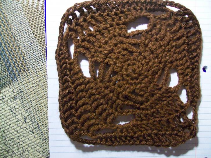Does anyone know what this crochet piece is?-100_7004-jpg