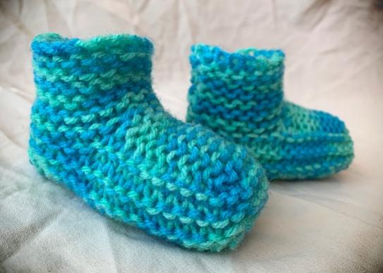 Knitted Slippers for Children and Adults-d4-jpg
