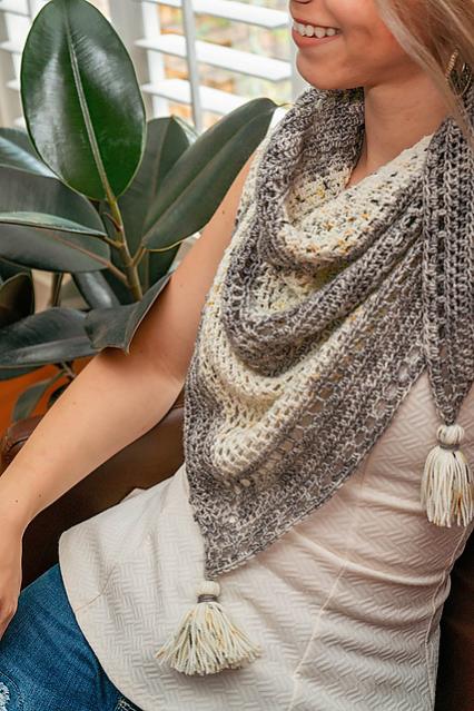 Hawthorne shawl (free for a limited time) (C)-h4-jpg
