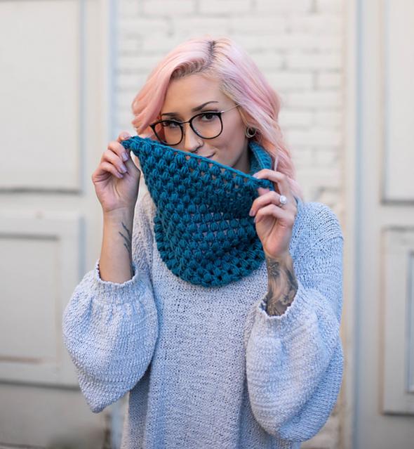 Perfectly Puff Beanie and Cowl Set for Women-c3-jpg