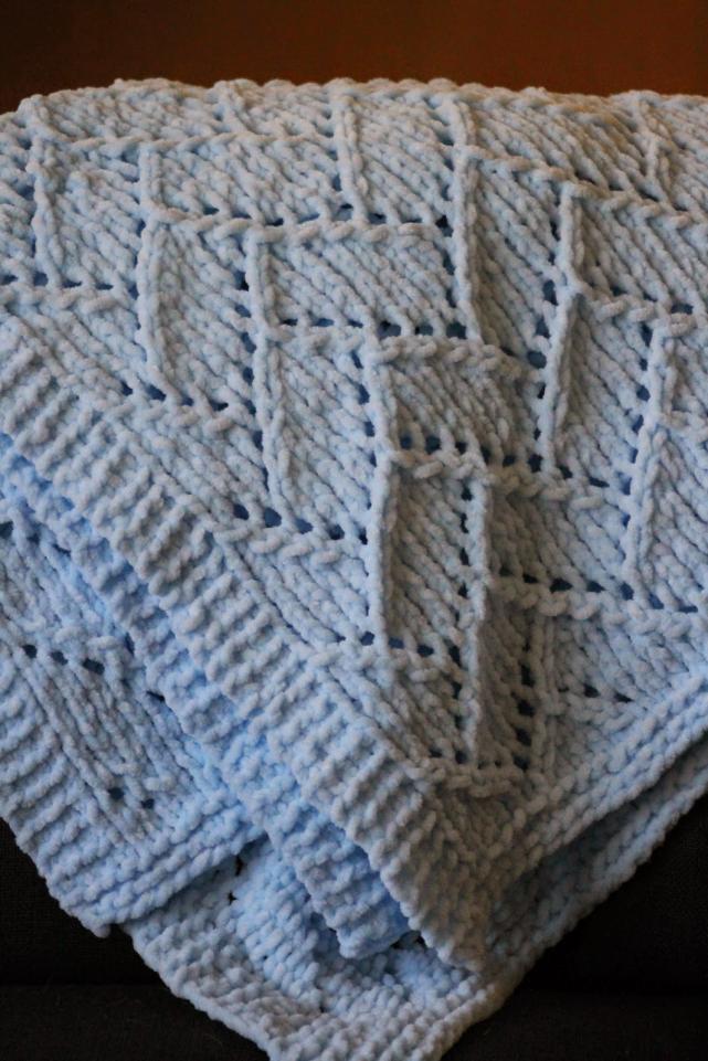Bricklayer's Lace Baby Blanket, knit-d3-jpg