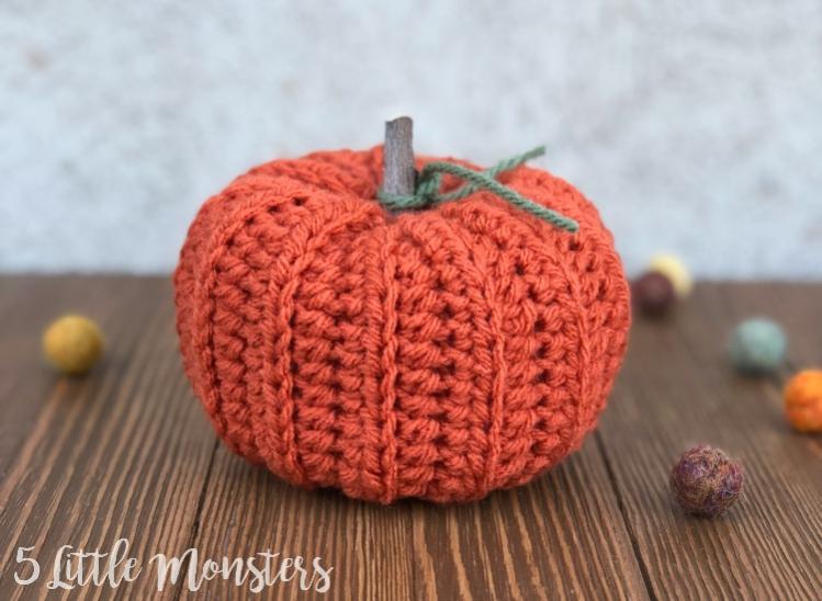Crochet fall and Halloween pattern-easy-crochet-pumpkin-jpg