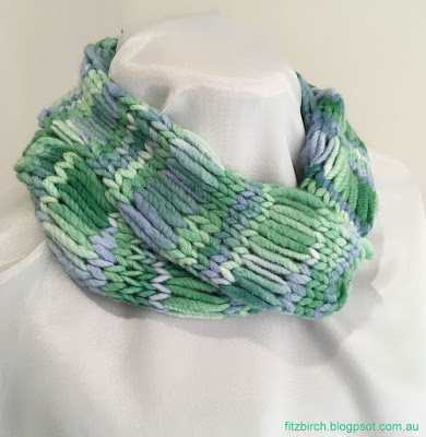 Drop Stitch Cowl for Women, knit-a1-jpg