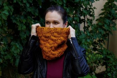 Selciato Cowl for Women, knit-z3-jpg