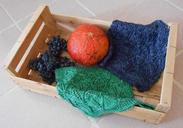 Lambrusque Cowl for Women, knit-y1-jpg