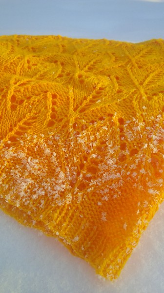 Lambrusque Cowl for Women, knit-y5-jpg