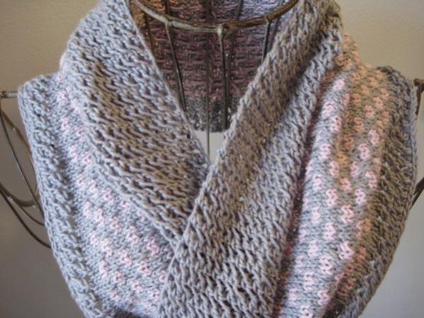 Sugar and Ice Cowl for Women, knit-s4-jpg