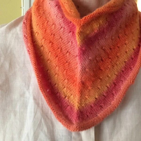 Simple Eyelet Cowl for Adults, knit-s3-jpg