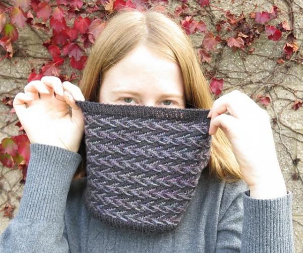 Aurora Cowl for Adults, knit-a2-jpg