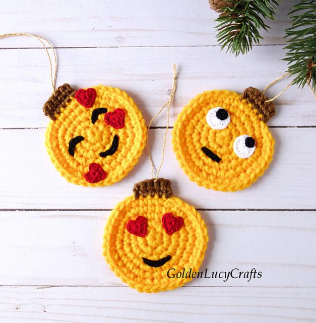 Christmas Emoji Ornaments-w2-jpg