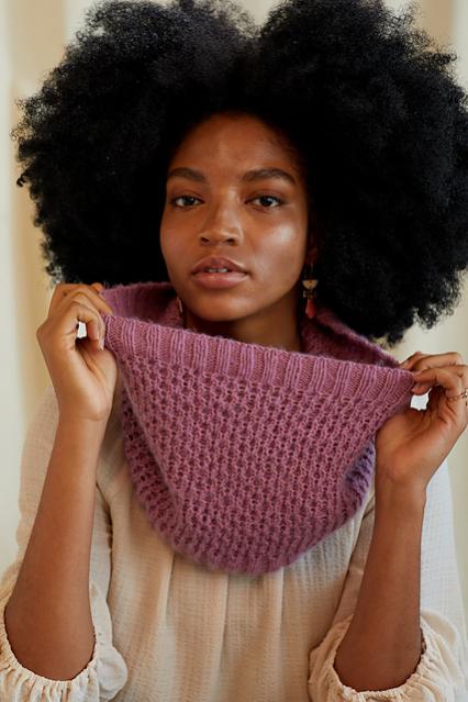 Rosette Cowl for Adults, knit-c1-jpg
