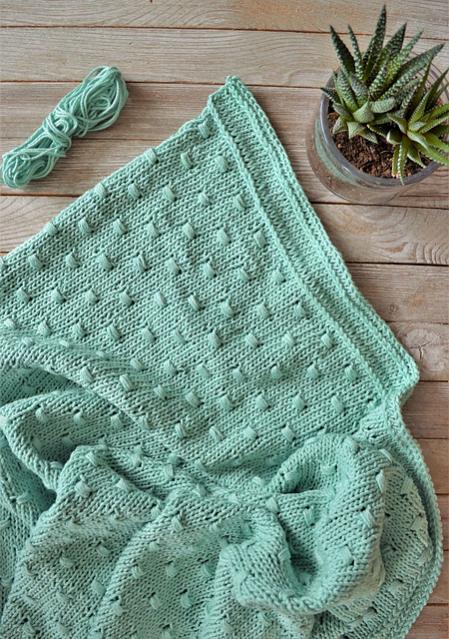 Cute as a Button Baby Blanket, knit-d1-jpg