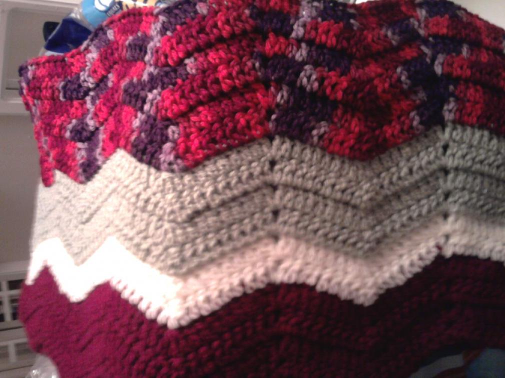 This is the afghan i'm working on now-photo0273-jpg