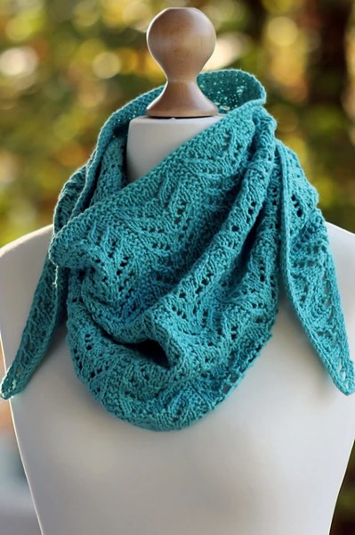 True Blue Shawlette, knit-d1-jpg