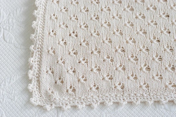 Cloverleaf Eyelet Blanket, knit-d2-jpg