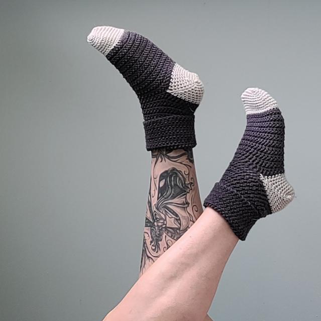 Hedgehog Slipper Socks for Women, XS-M-r1-jpg