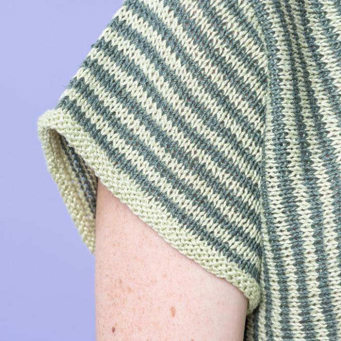 Lynn T-Shirt for Women, S/M/L. knit-d4-jpg