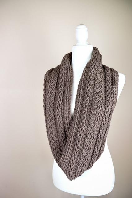 Cable Fade Scarf for Adults-q1-jpg