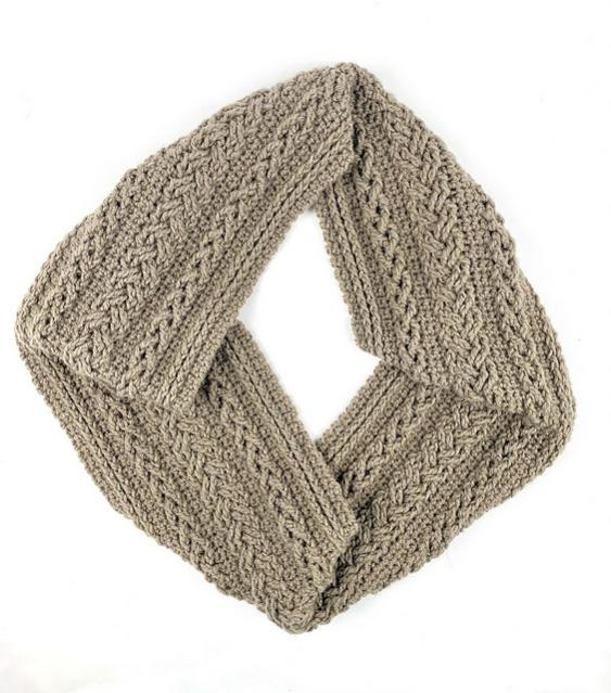 Cable Fade Scarf for Adults-q4-jpg