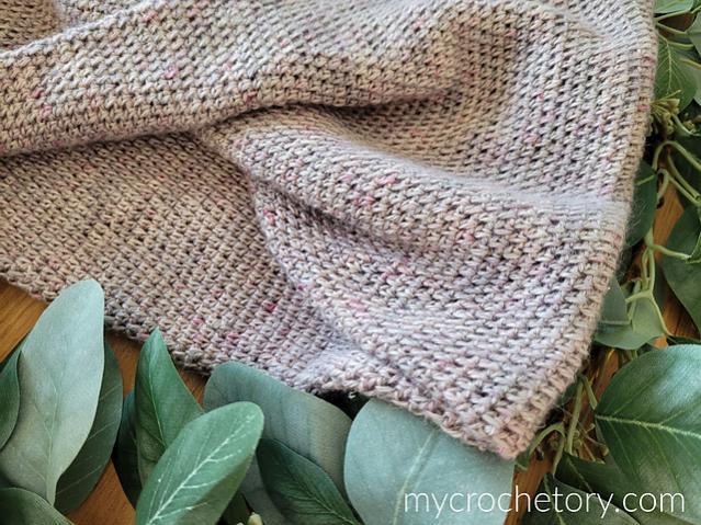 Lilac Moebius Cowl for Adults-e3-jpg