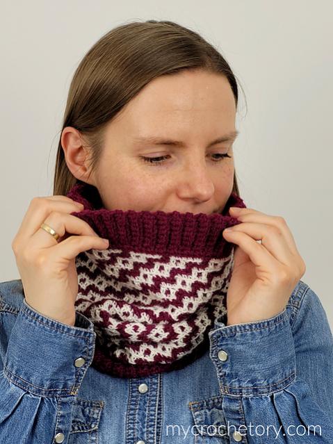 Duende Cowl for Adults-w3-jpg