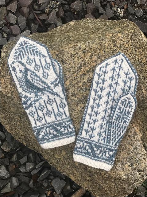 Budgie Mittens and Clan of Two Mittens, knit-d2-jpg