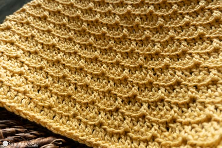 Five Crocheted Cloths in Three Sizes-q2-jpg