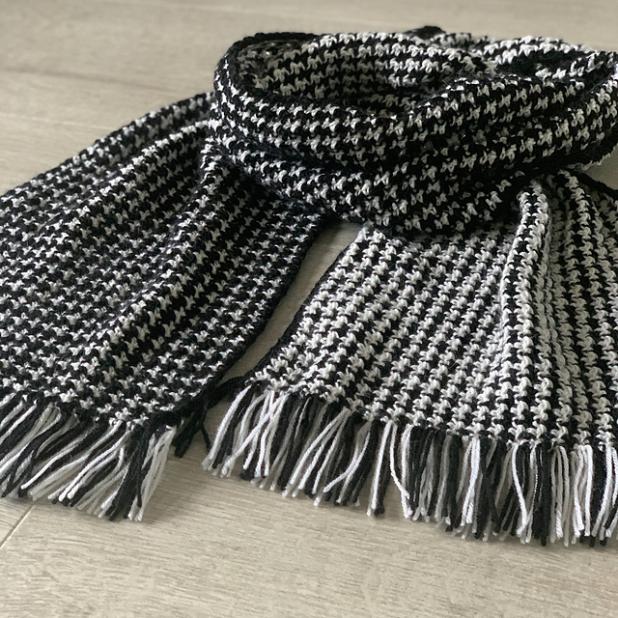 Hounds Tooth Fringed Scarf-q1-jpg