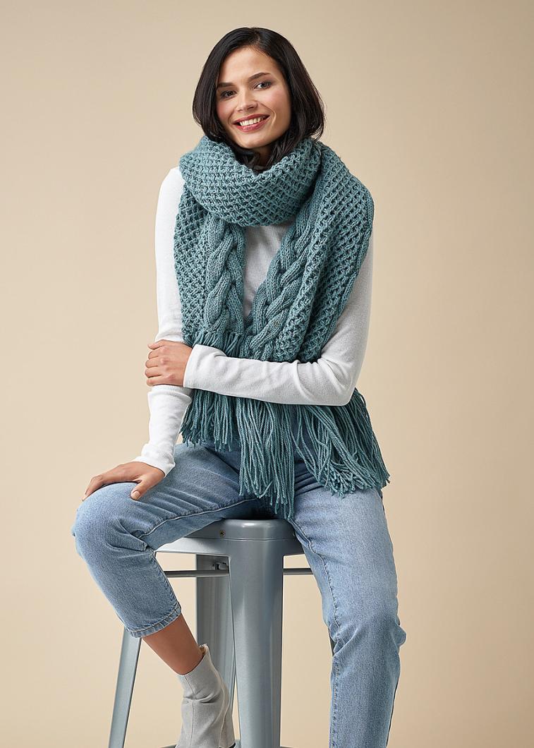 Anitra Scarf with Cable Pattern, knit-e3-jpg