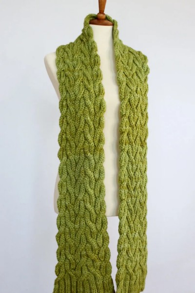 Meadow Vine Reversible Cable Scarf, knit-a3-jpg