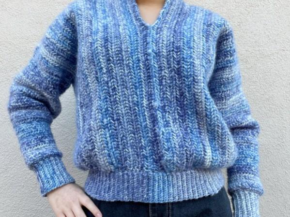 Cropped Ombre Sweater for Women, 44&quot; to 68&quot;-w1-jpg