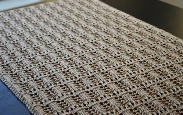 Chaukor the Second Shawl, knit-a2-jpg
