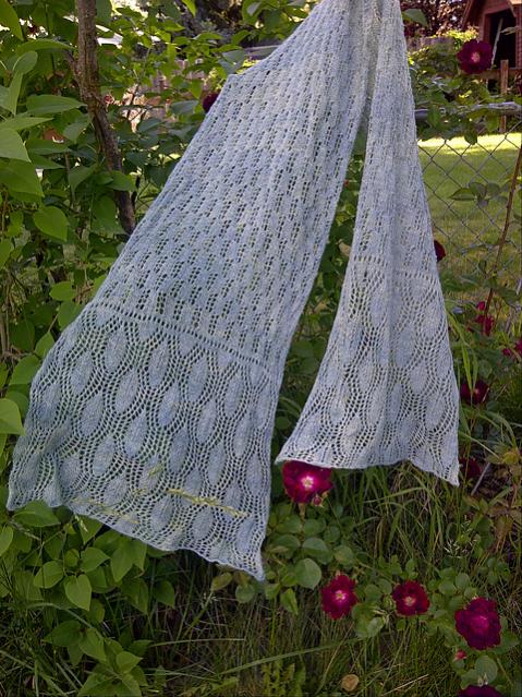 A Cosy Lace Scarf, knit-e1-jpg