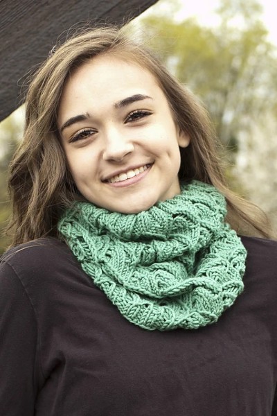 Lacey Scales Cowl, knit-e1-jpg