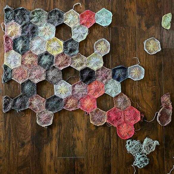 Lacy Hexagon Blanket-w3-jpg