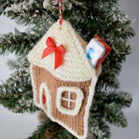 Gingerbread House Pocket, knit-d2-jpg