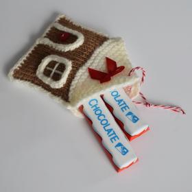 Gingerbread House Pocket, knit-d3-jpg