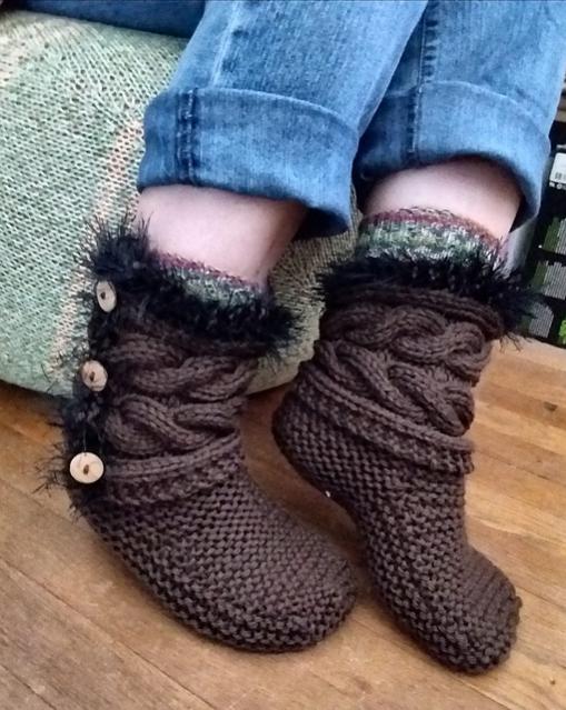 Rewritten Cable Slippers, size 5 to 10, knit-d2-jpg
