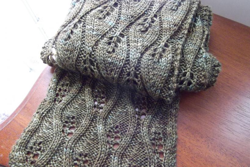 Candle Flame Scarf, knit-d1-jpg