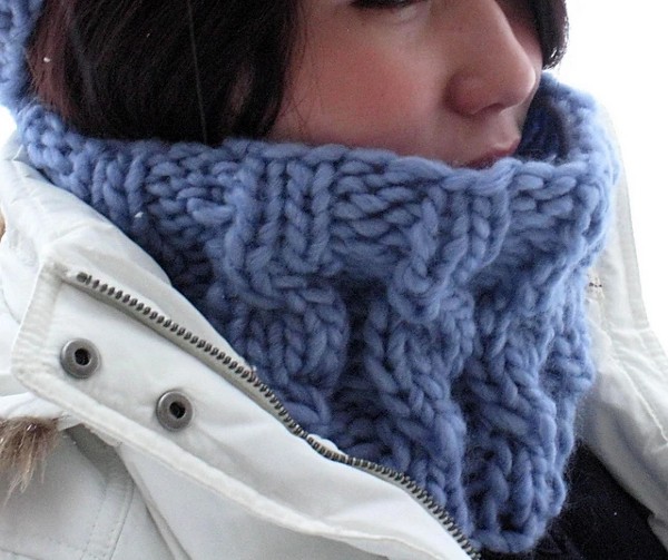 Speedy Cabled Cowl, knit-s1-jpg