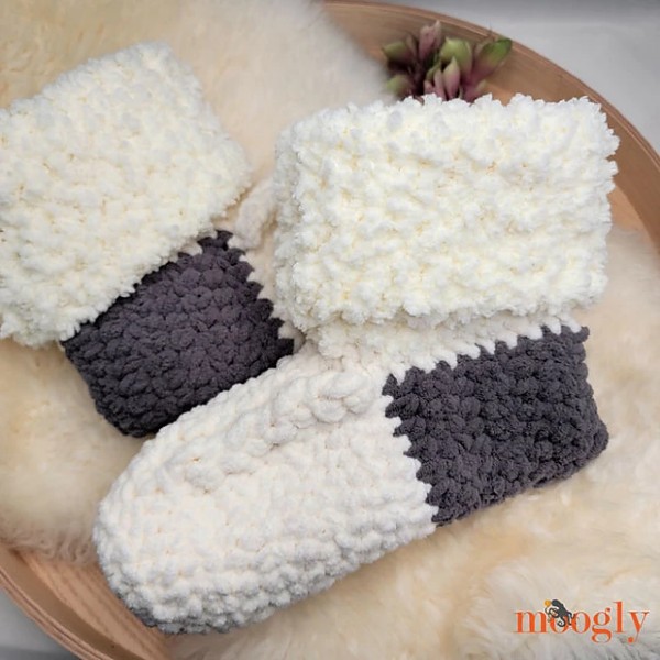 Four Pairs of Cue Slippers-q2-jpg