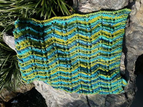 Eyelet Column Chevron Blanket, knit-r2-jpg