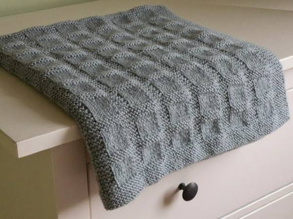Simple Blocks Baby Blanket, knit-e3-jpg
