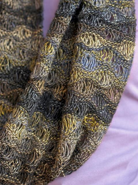 Pommery Cowl, knit-s4-jpg