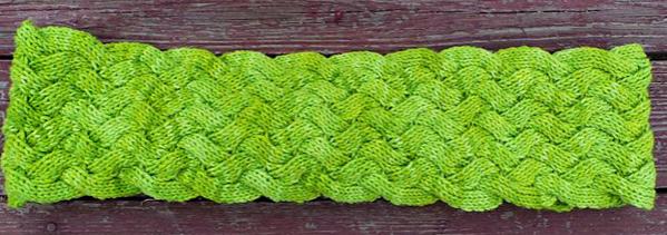 Moebius Braid Cowl, knit-a2-jpg