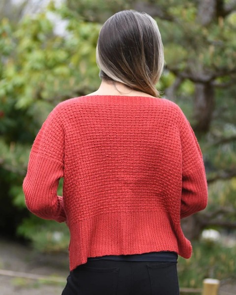 Portland  Pullover, 51.5&quot;  to 68.5&quot; knit-a4-jpg