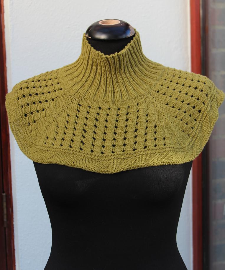 Green Lace Neckwarmer, knit-s1-jpg