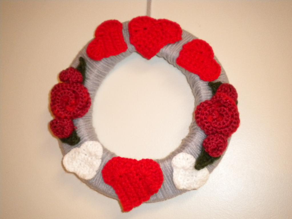 crochet valentine's day wreath-dscn0304-jpg